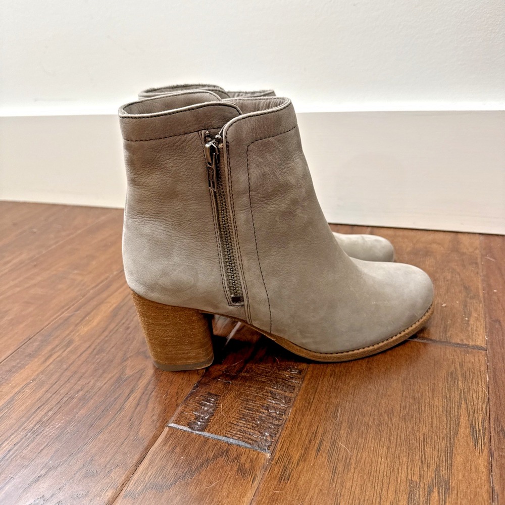 FRYE Addie Double Zip Boots Nubuck Leather Heel‎ Ankle Bootie Western Womens 7.5